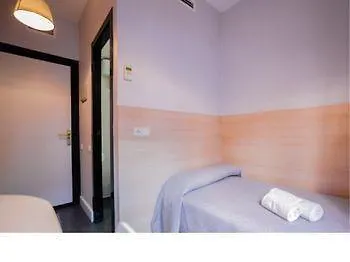 Residencia Universitaria San Agustin Barcelona 0*,  Spain